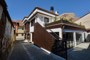 Отель Hotel Tiffany  Prizren